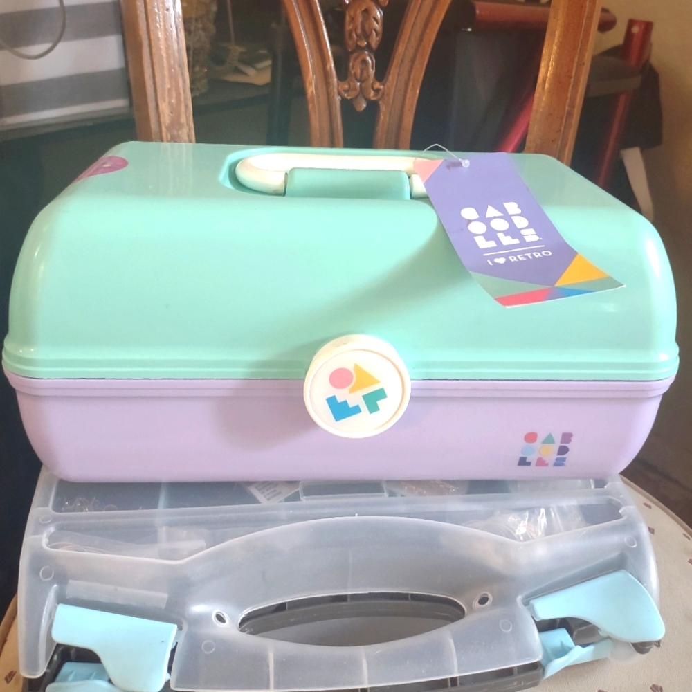 COPY - Caboodles makeup storage hard case